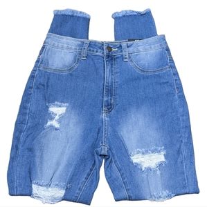 NWT Women's Fashion Nova High Rise Distressed Denim Jeans